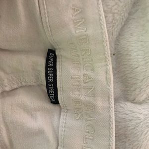 white american eagle shorts